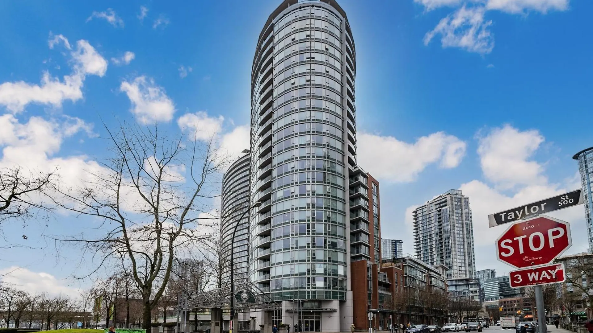 Apartman Great Ocean Mountain & City Views With One Free Parking Vancouver Kanada